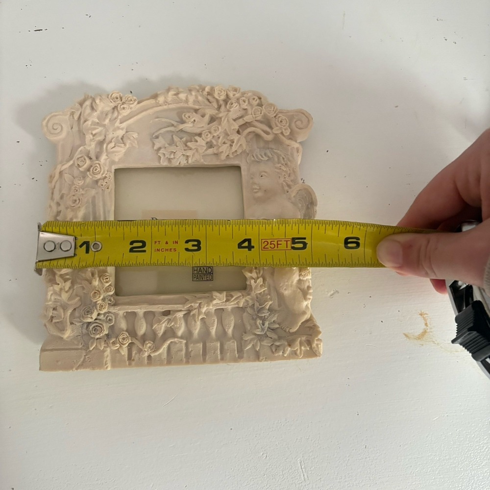 Vintage Cherubs Photo Frame Angel Renaissance Style Photo Size 3"x3" White - Picture 9 of 9